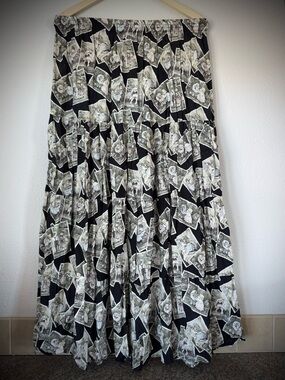 Black & Cream Printed Tiered Maxi Skirt